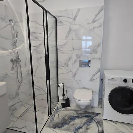 Marina Apartment * コンスタンツァ